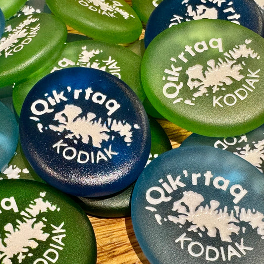 Qik'rtaq Glass Pocket Rock